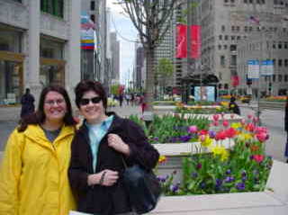 Ali and Carol at Chicago River