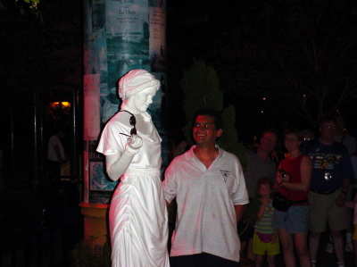 Living Statue